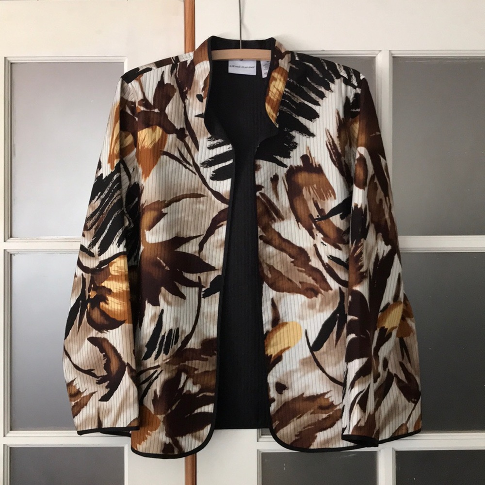 Alfred Dunner Brown quilted jacket size 16